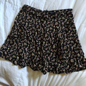 Floral Mini Skirt 🌸 🌺